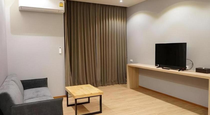 Sans Hotel Ratchaburi Eksteriør billede