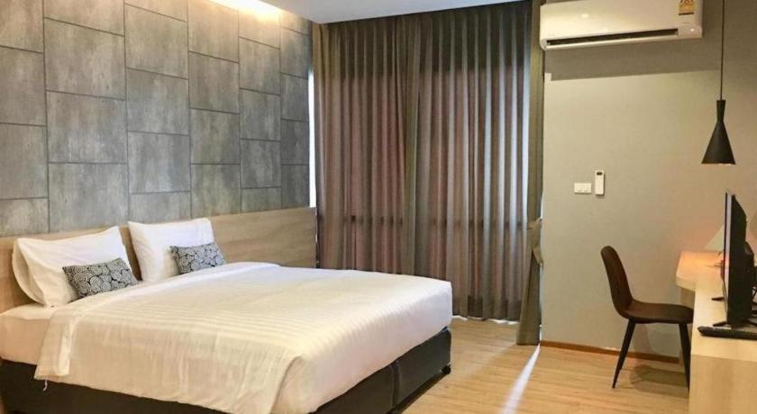 Sans Hotel Ratchaburi Eksteriør billede